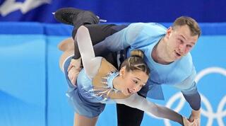 יבגני קרסנופולסקי והיילי קופס