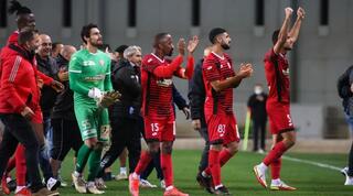 שחקני הפועל חדרה חוגגים