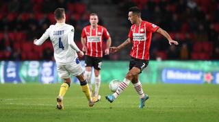 ערן זהבי מול אנריק סאבוריט