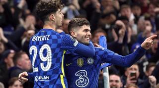 כריסטיאן פוליסיק חוגג עם קאי האברץ