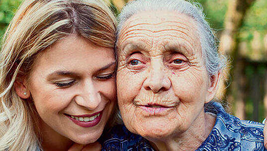 דמנציה קשישים זקנים זיכרון