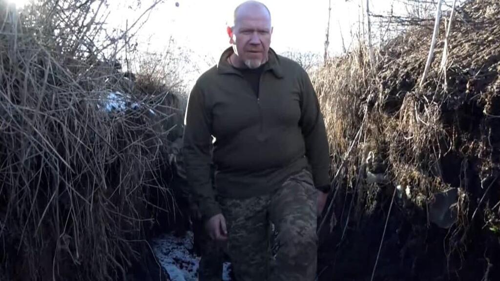 Anatoly - soldier in Ukrainian army - earlier this week (Photo: Nadav Abbas) רון בן ישי מדווח מגדוד הסוס הדוהר במזרח אוקראינה 300 מטר מעמדות הרוסים