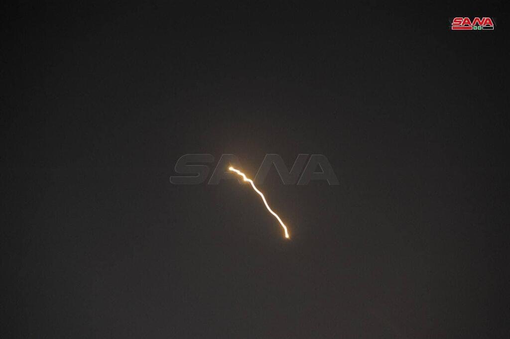 תיעוד של מערכות ההגנה האווירית בפעולה