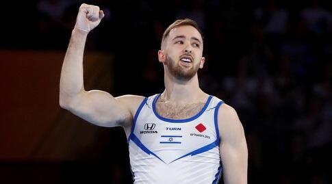 ארטיום דולגופיאט