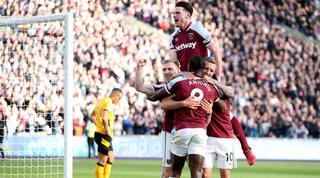 שחקני ווסטהאם חוגגים