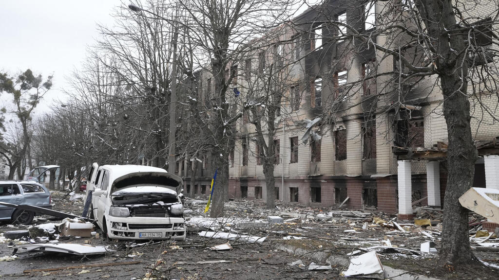 נזקים מהפצצות ליד אוקראינה