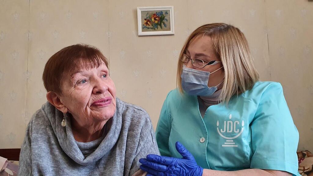 Помощь пережившим Холокост в Украине 