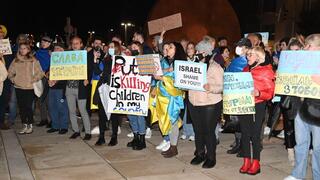 הפגנת תמיכה באוקראינה בכיכר הבימה