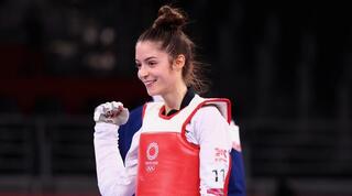 אבישג סמברג חוגגת