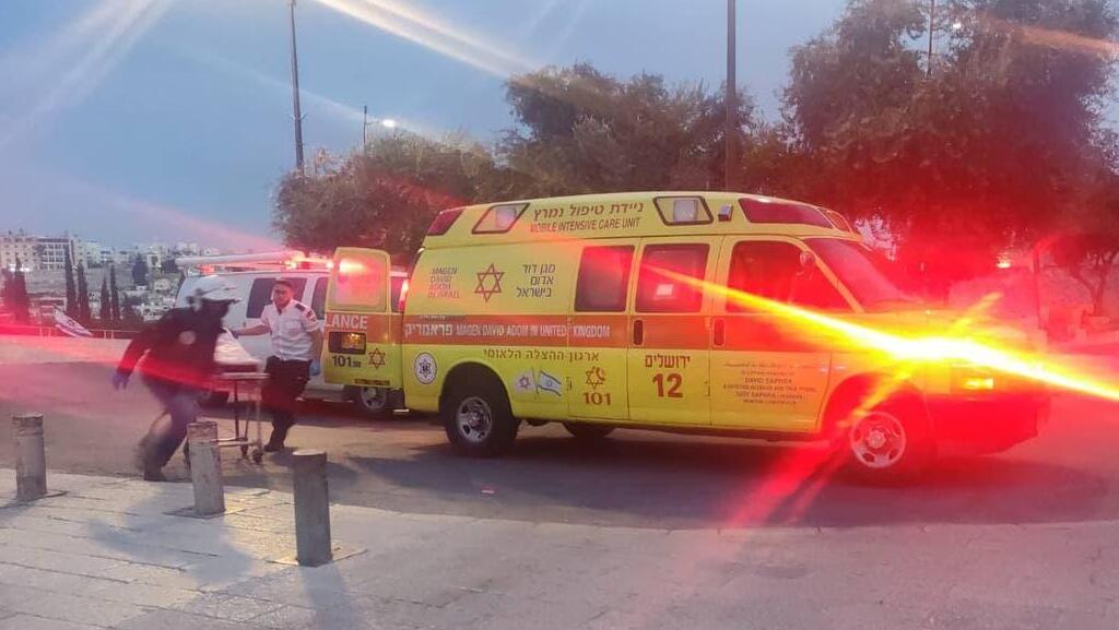 Теракт у Хлопоковых ворот в Старом городе в Иерусалиме (Фото: МАДА) זירת פיגוע הדקירה