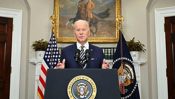 U.S. President Joe Biden announces a ban on Russian oil products on Tuesday 