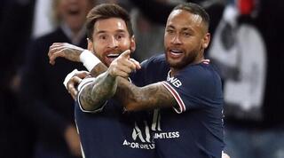 ניימאר ומסי חוגגים