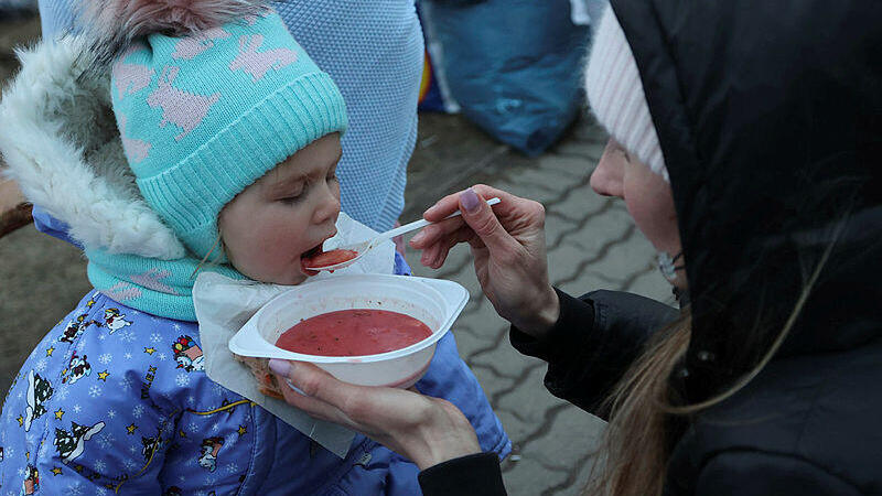 На границе с Польшей (Фото: Гиль Нахоштан) פליטים בגבול פולין-אוקראינה