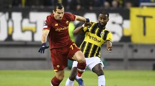 אלי דסה בעקבות הנריק מחיטריאן