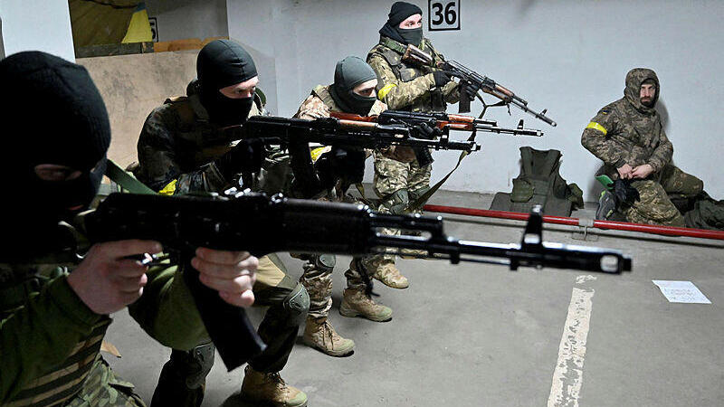 Ukrainian special forces training in Kyiv (Photo: AFP) אימון כוחות מיוחדים אוקראינים בקייב