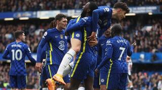 שחקני צ'לסי חוגגים