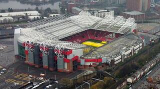 אצטדיון האולד טראפורד במבט מלמעלה