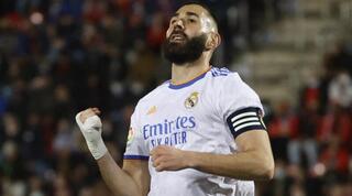 קארים בנזמה חוגג