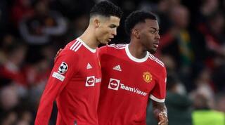 כריסטיאנו רונאלדו ואנתוני אלנגה