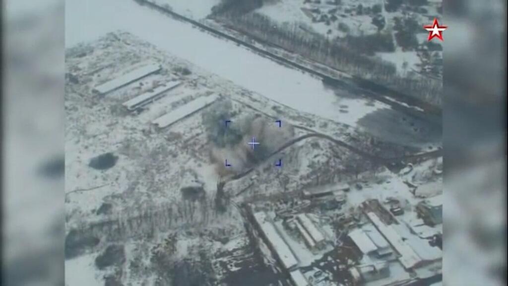 Россия нанесла удар по целям в Украине гиперзвуковыми ракетами "Кинжал" פגיעת טיל על קולי במחסן תחמושת אוקראיני במחוז איוונו