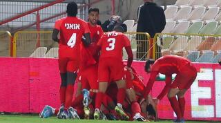 שחקני מ.ס אשדוד חוגגים