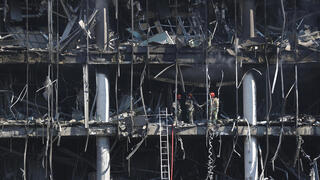 אוקראינה קייב מרכז קניות קניון הורס הופצץ הופגז מלחמה רוסיה