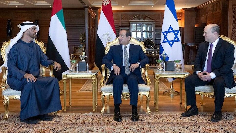 מוחמד בן זאיד, עבד אל פתאח א סיסי, נפתלי בנט