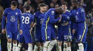 שחקני צ'לסי חוגגים עם חכים זייש