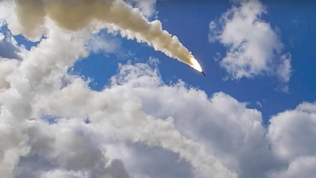 שיגור טילים רוסיים מחצי האי קרים
