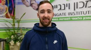 ארטיום דולגופיאט