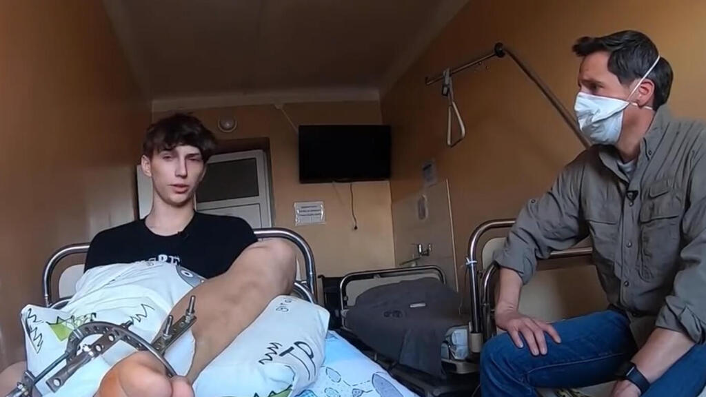 Андрей из Чернигова אנדרי נער שאמו נהרגה בבריחה מ צ'רניהיב ב אוקראינה מלחמה עם רוסיה