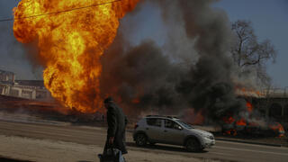 שריפה אחרי הפגזה בחרקוב משבר מלחמה רוסיה אוקראינה  נזק הרס 