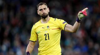 ג'יאנלואיג'י דונארומה במדי נבחרת איטליה