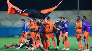 שחקני נס ציונה חוגגים