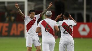 שחקני פרו חוגגים