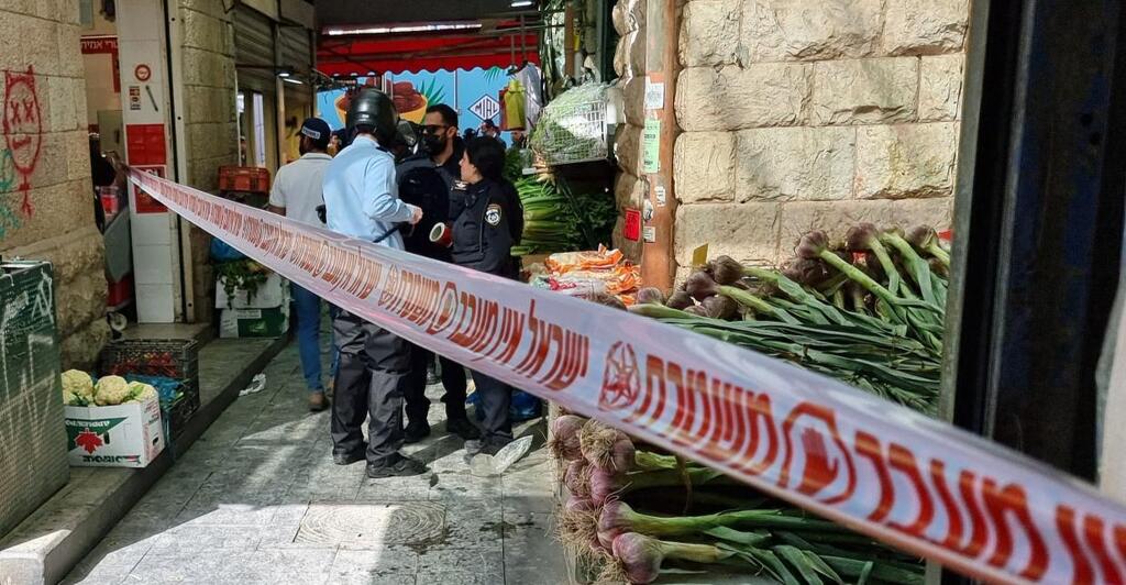 Scene from a security incident at Mahane Yehuda Market in Jerusalem on March 30, 2022