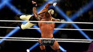 ריי מיסטריו מול רנדי אורטון