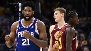 ג'ואל אמביד חוגג