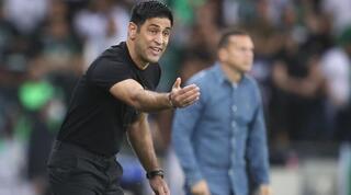 המורה מול התלמיד