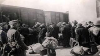 בדרך להשמדת יהודי מקדוניה בסקופיה, 11 במרץ 1943