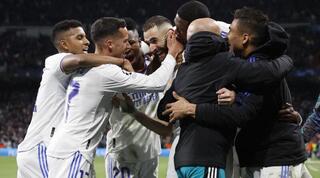 שחקני ריאל מדריד חוגגים עם קארים בנזמה