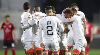 שחקני בני יהודה חוגגים