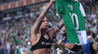 צ'ירון שרי חוגג