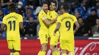 שחקני ויאריאל חוגגים