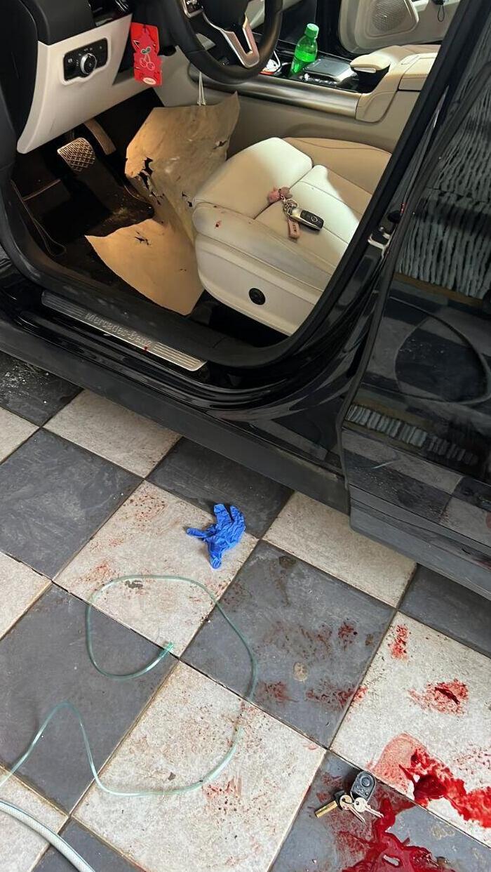 На месте убийства זירת הירי בקלנסווה