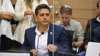 דיון ועדת הכנסת בבקשה להכריז על עמיחי שיקלי כפורש מסיעת ימינה