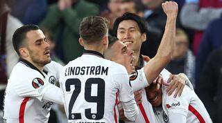 שחקני פרנקפורט חוגגים