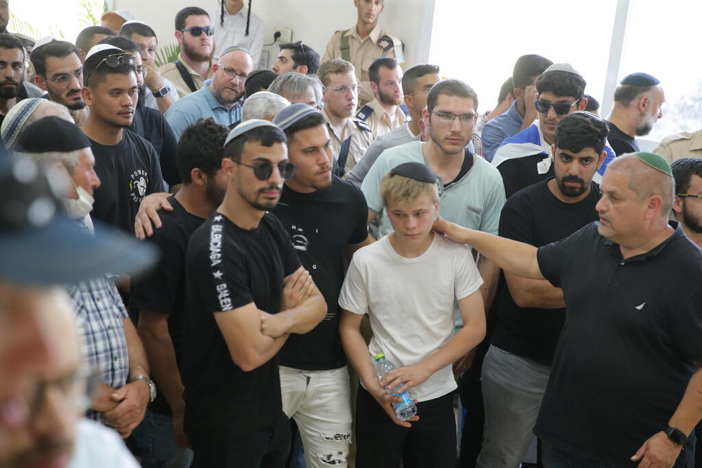 הלווייתו של ויאצ'סלב (דניאל) גולב שנרצח בפיגוע באריאל