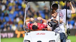 רועי גורדנה מפונה מכר הדשא