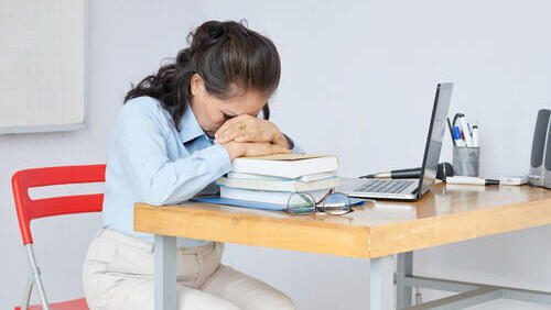 Школьный учитель (Иллюстрация: shutterstock) Школьный учитель